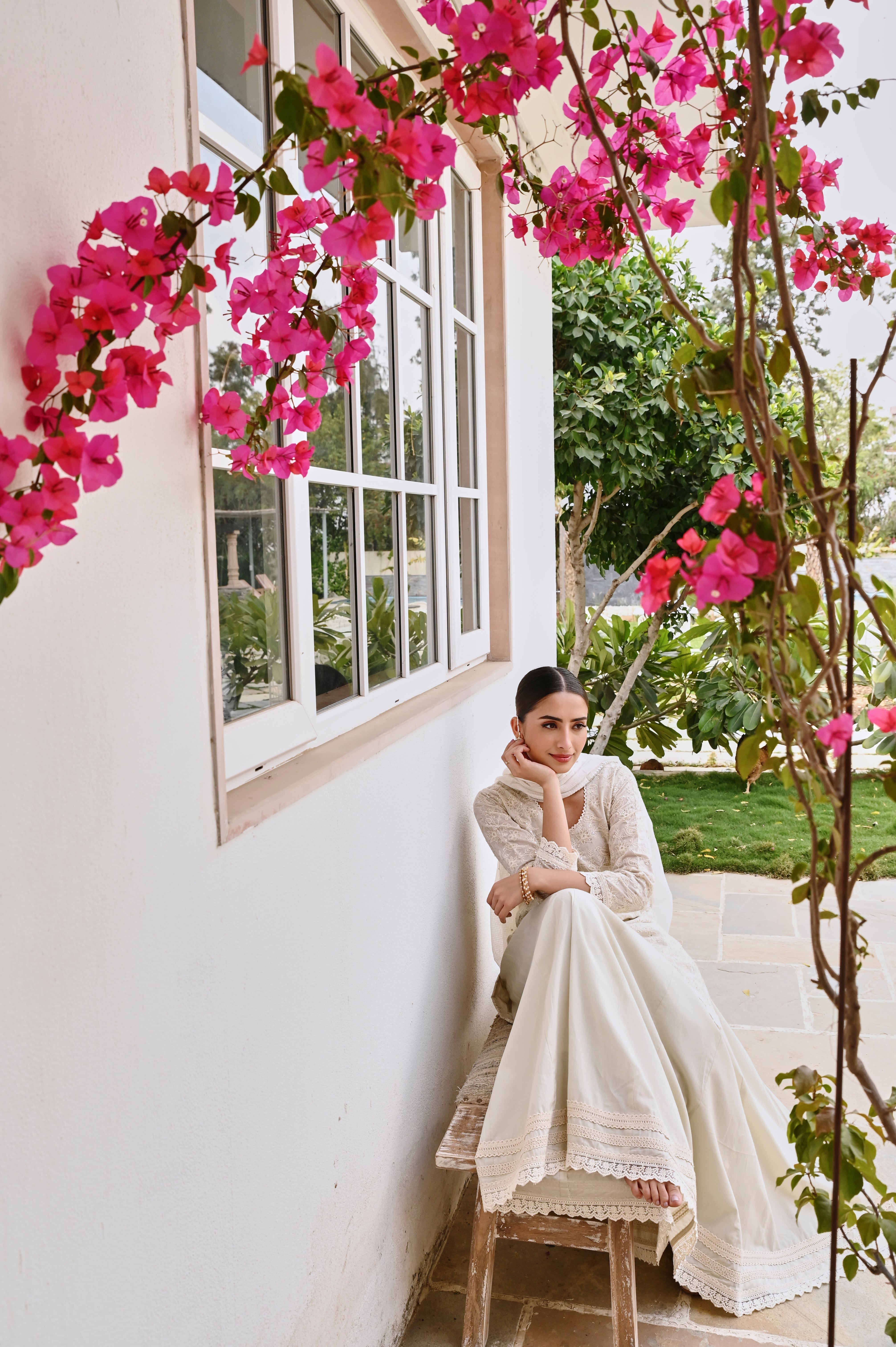 CHIKANKARI EMBROIDERED CHANDERI SKIRT SET