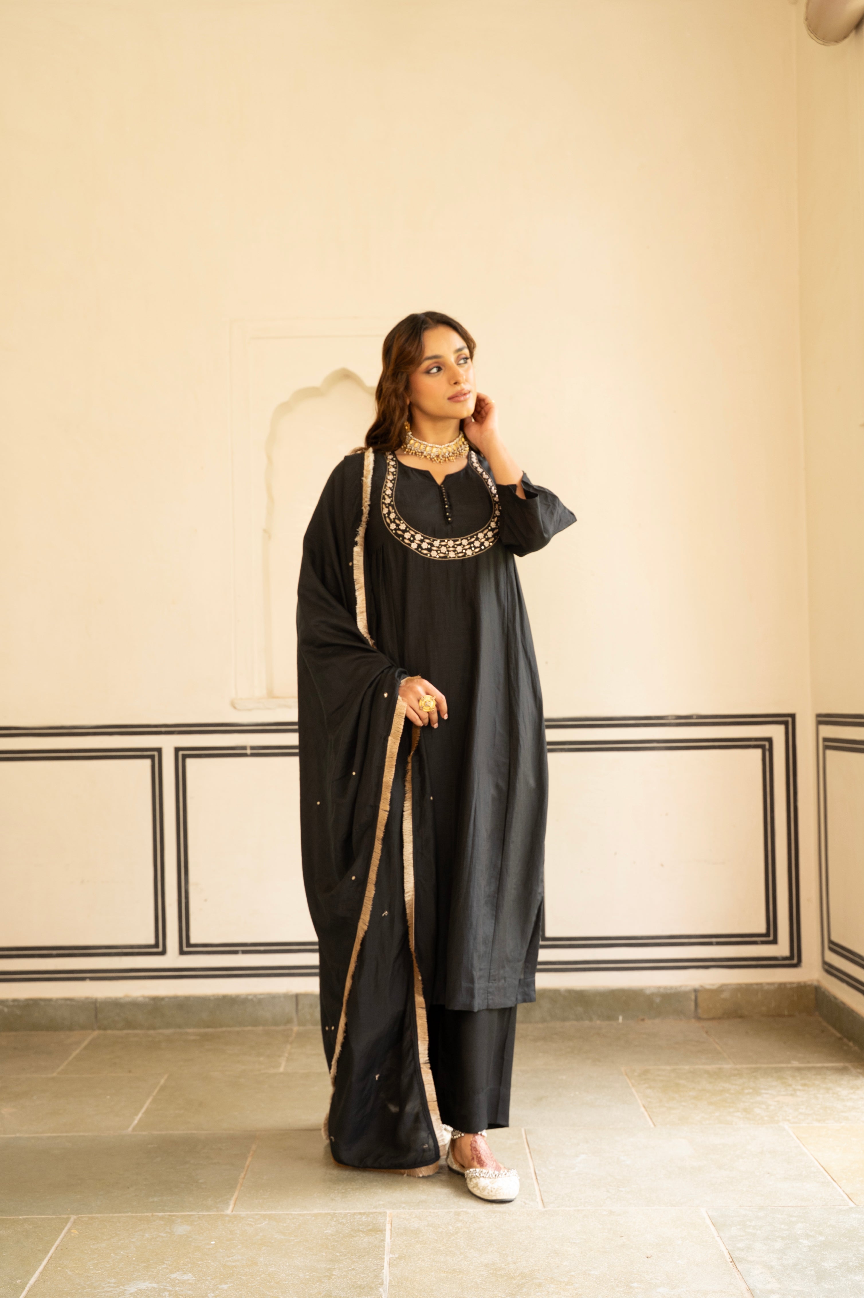 BLACK MUL CHANDERI KURTA SET