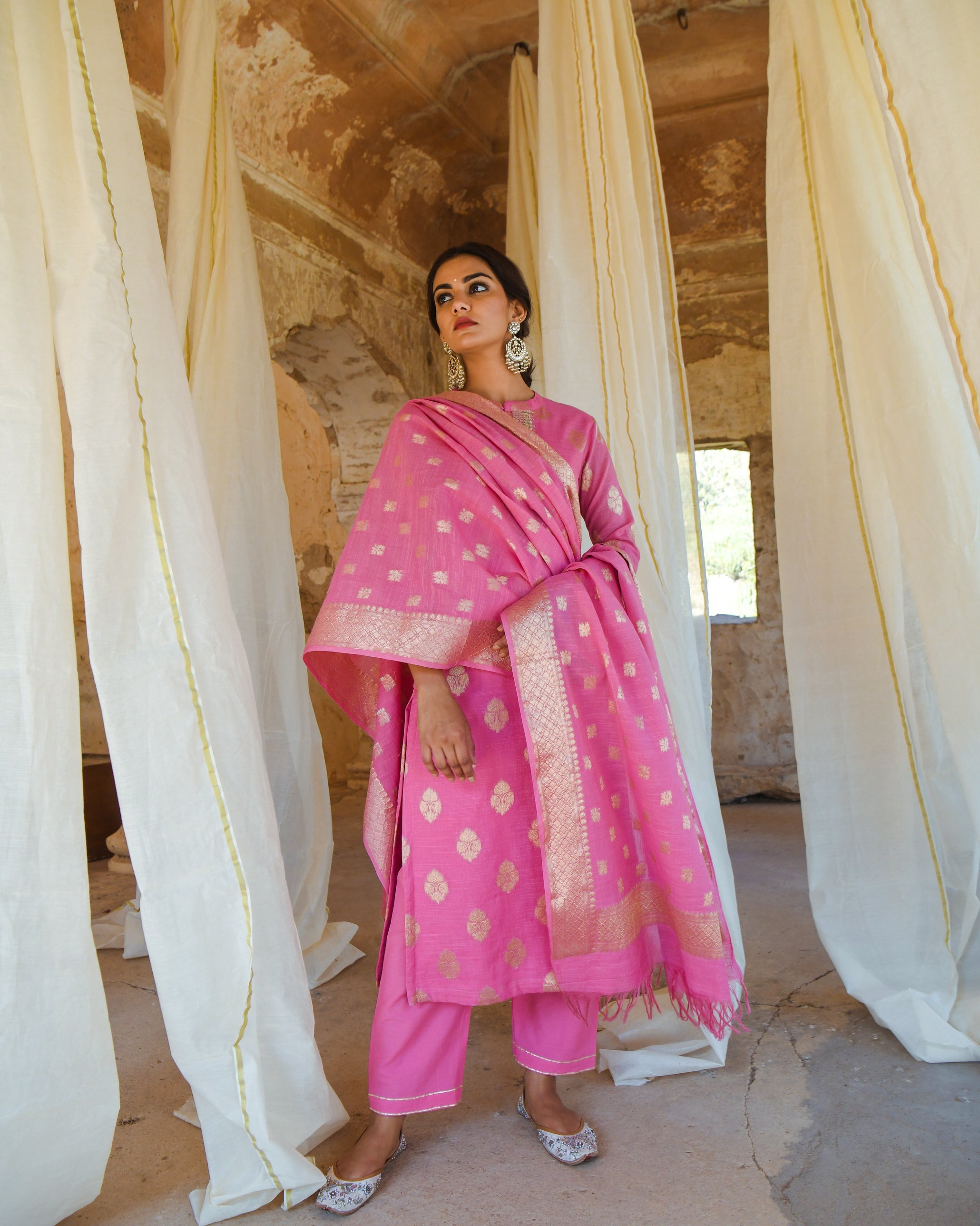 PINK CHANDERI KURTA WITH COTTON PANTS & CHANDERI DUPATTA