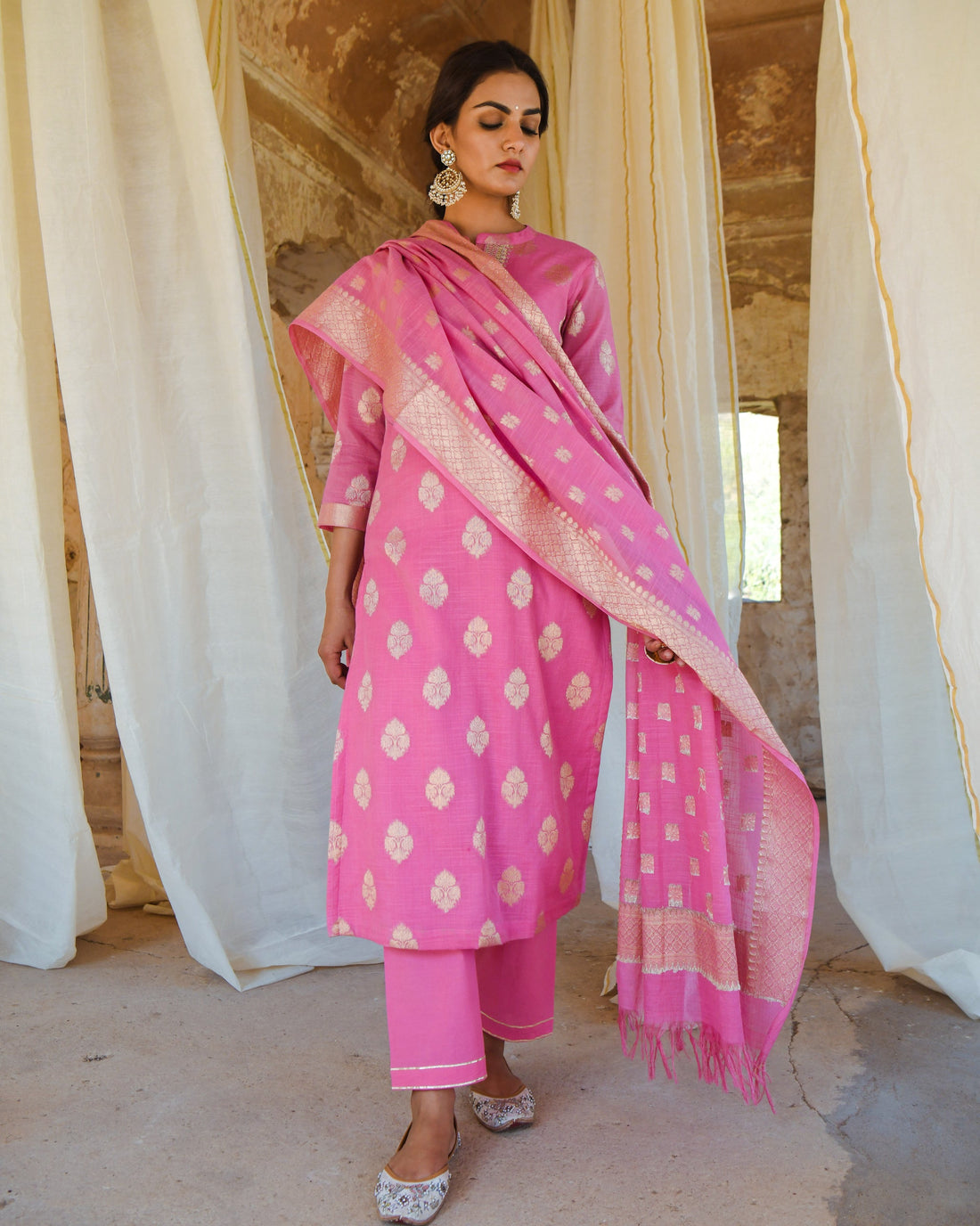 PINK CHANDERI KURTA WITH COTTON PANTS & CHANDERI DUPATTA