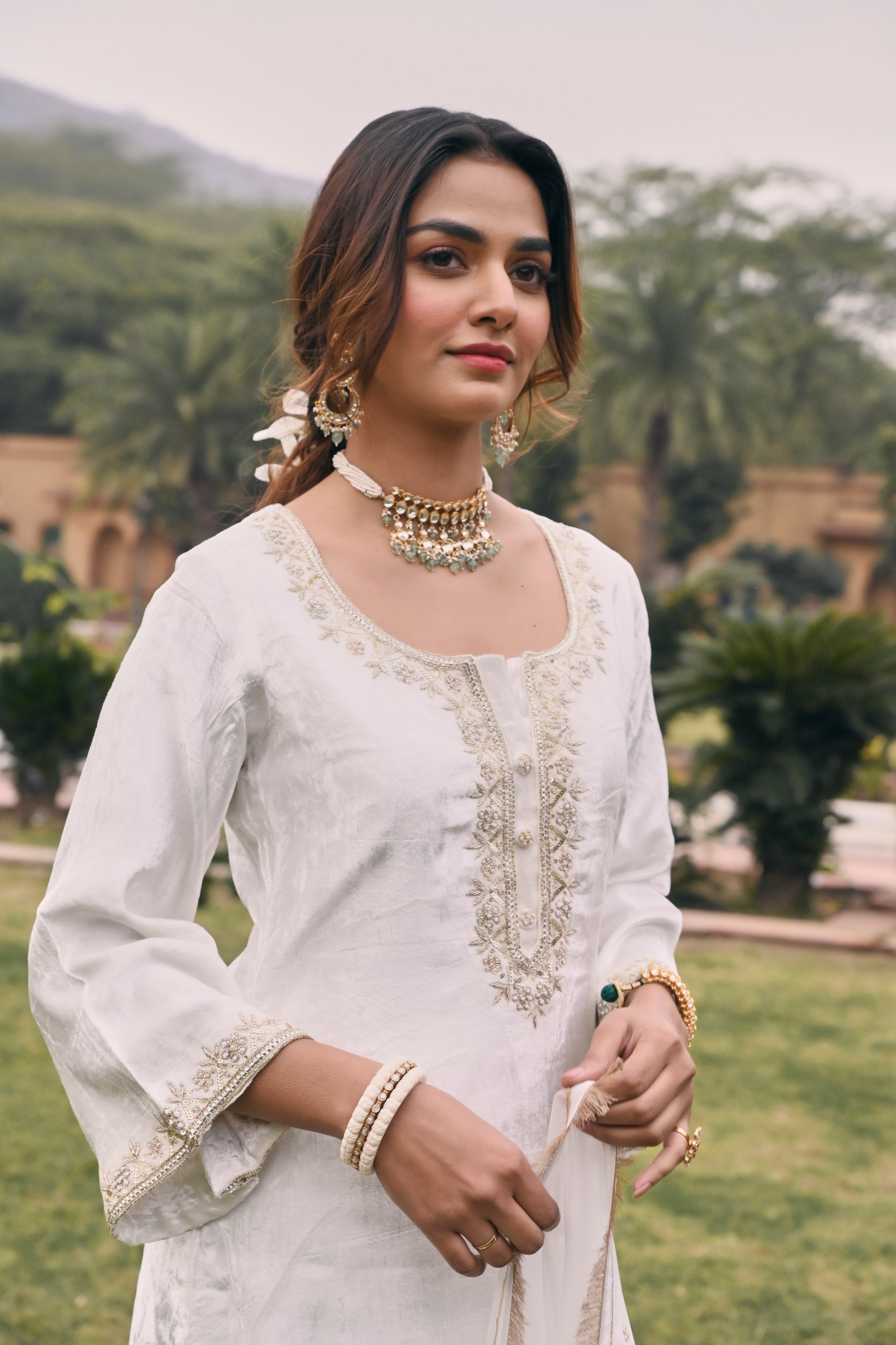 WHITE VELVET KURTA SET