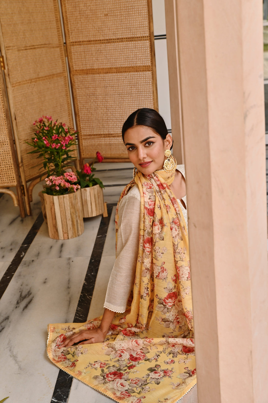 OFF WHITE CHIKANKARI JUTE CHANDERI KURTA SET