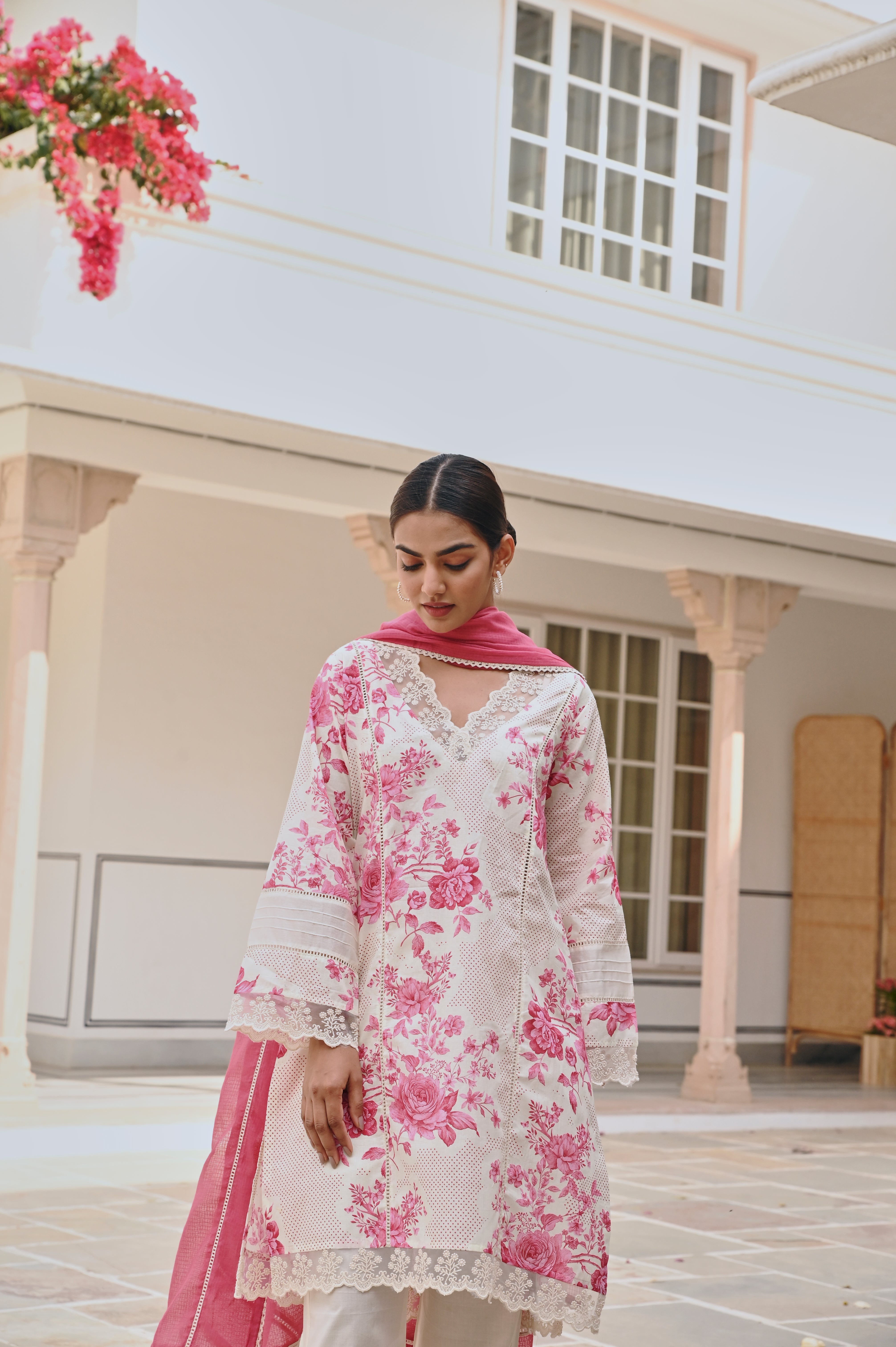 CREAM AND PINK FLORAL SHORT KURTA SET