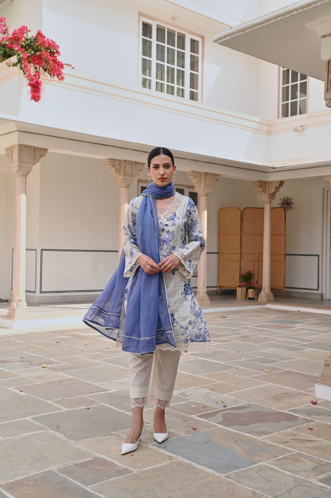 CREAM AND BLUE FLORAL SHORT KURTA SET