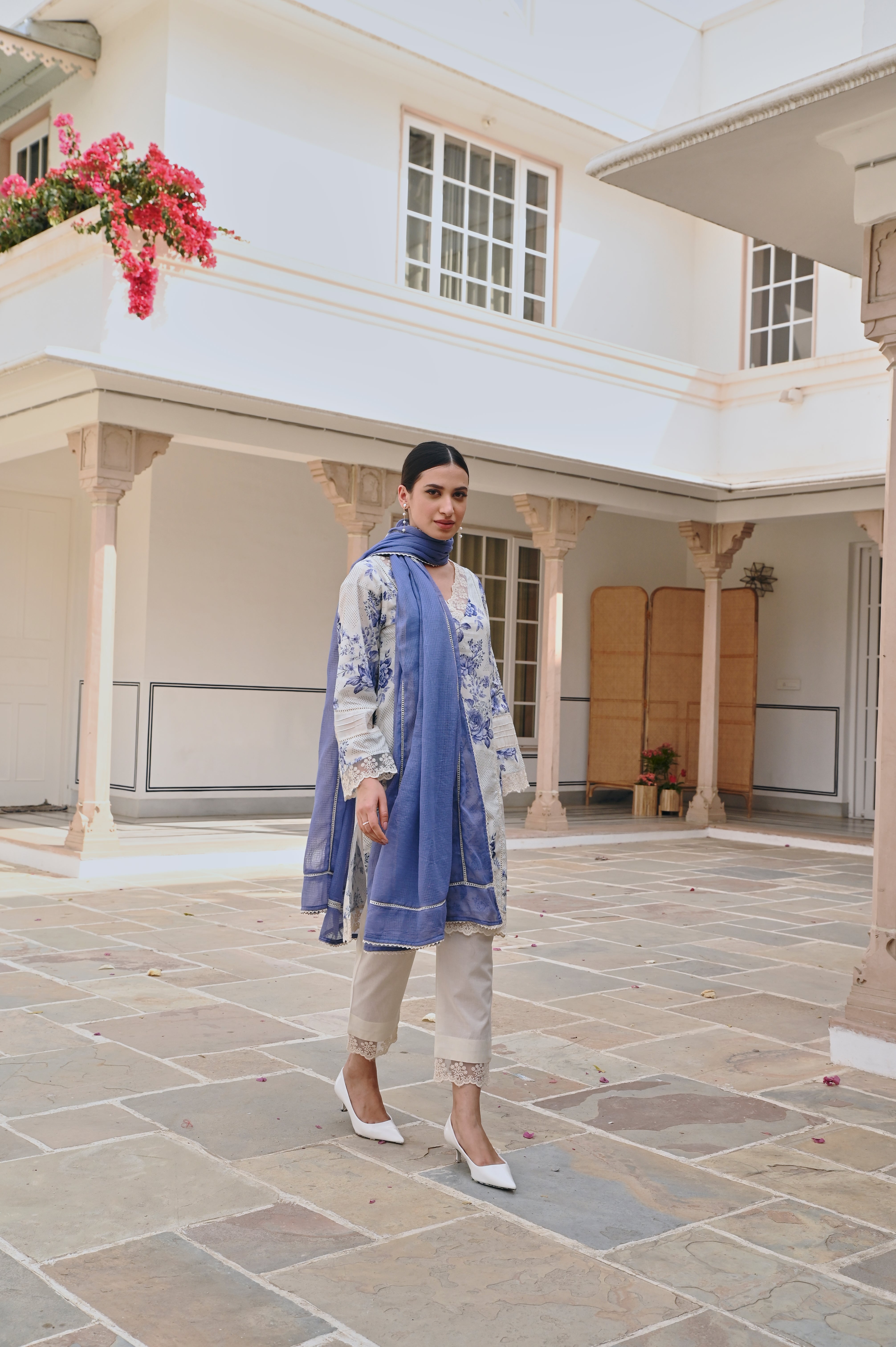 CREAM AND BLUE FLORAL SHORT KURTA SET