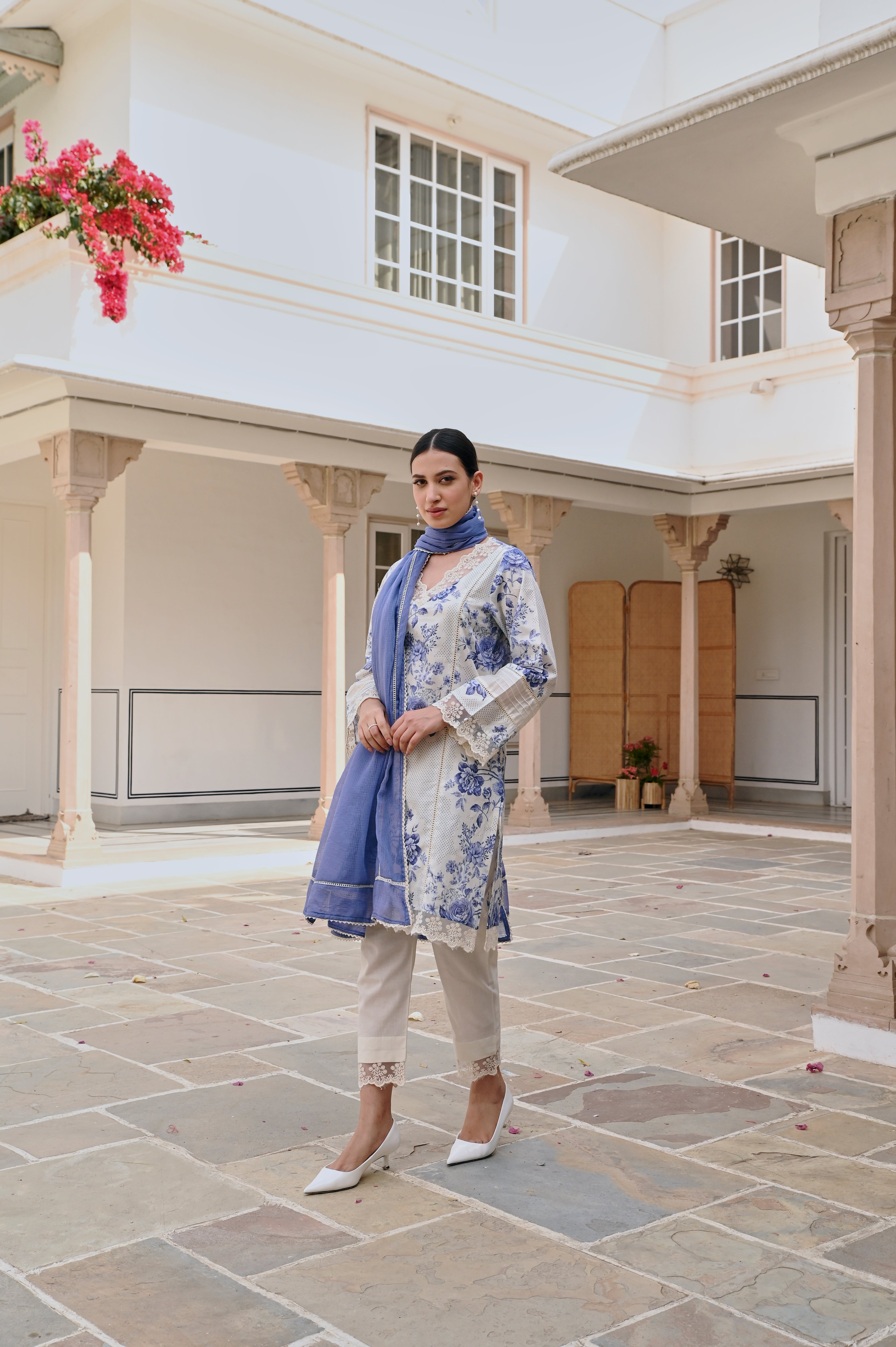 CREAM AND BLUE FLORAL SHORT KURTA SET