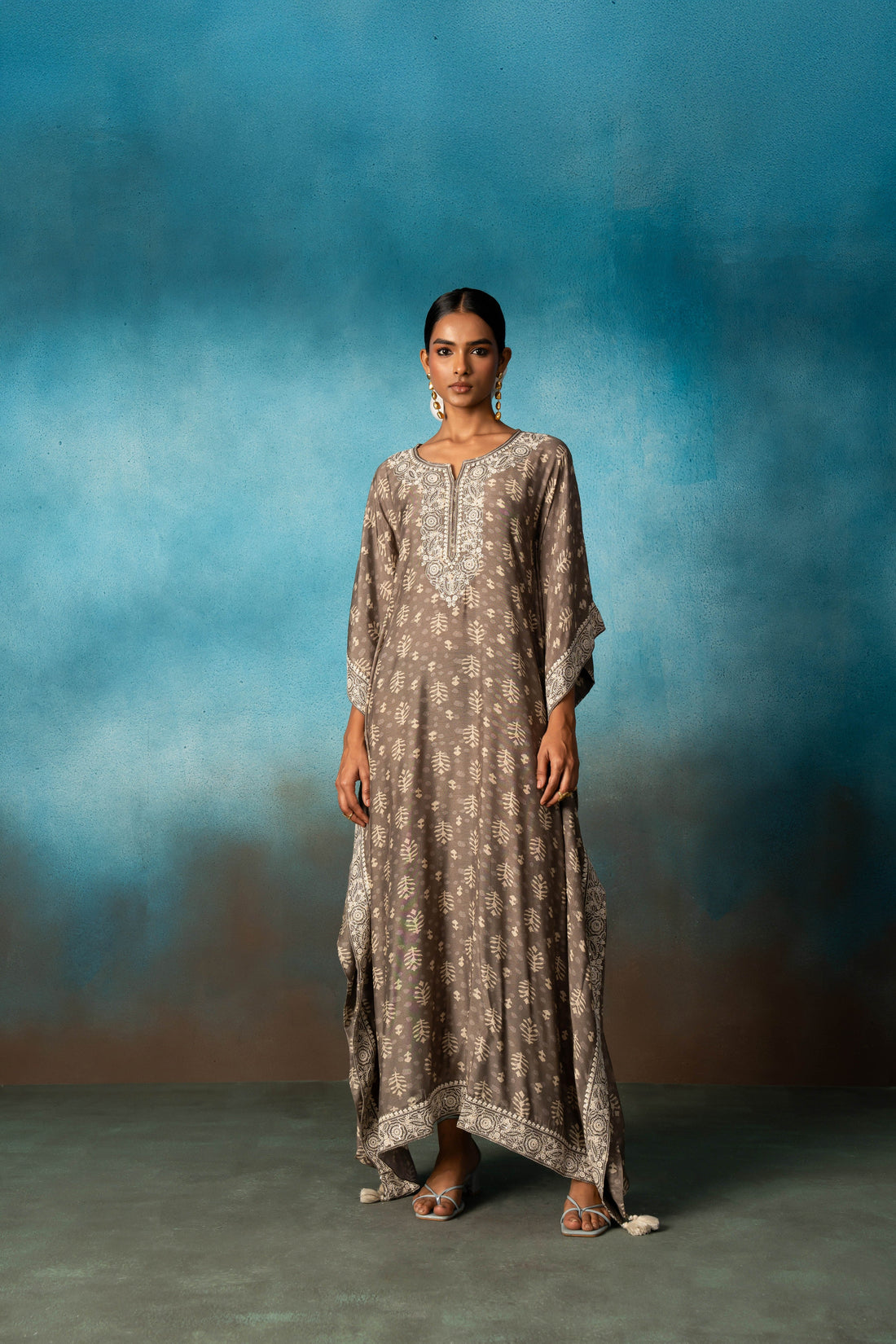 GREY EMBROIDRED LONG KAFTAN