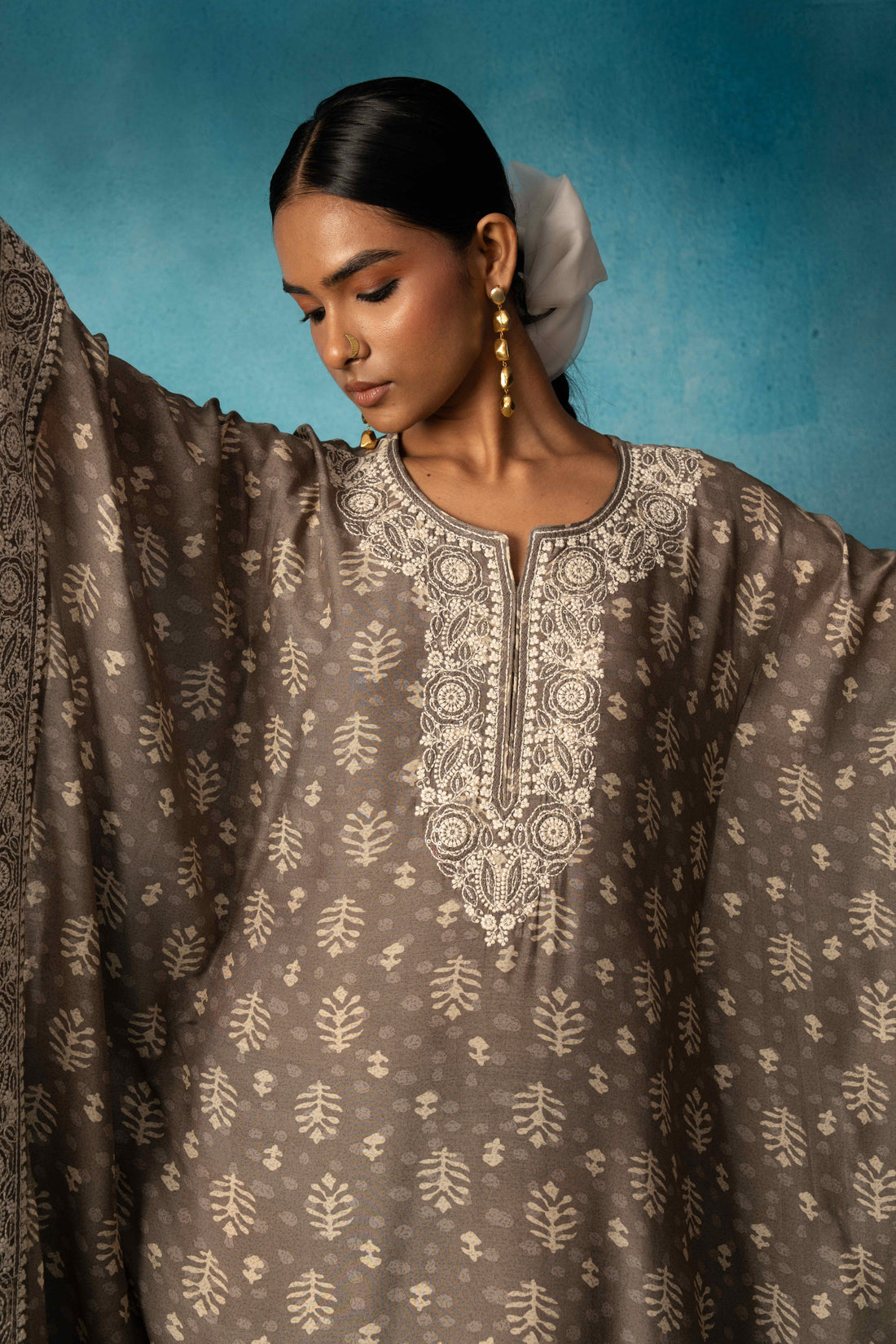 GREY EMBROIDRED LONG KAFTAN