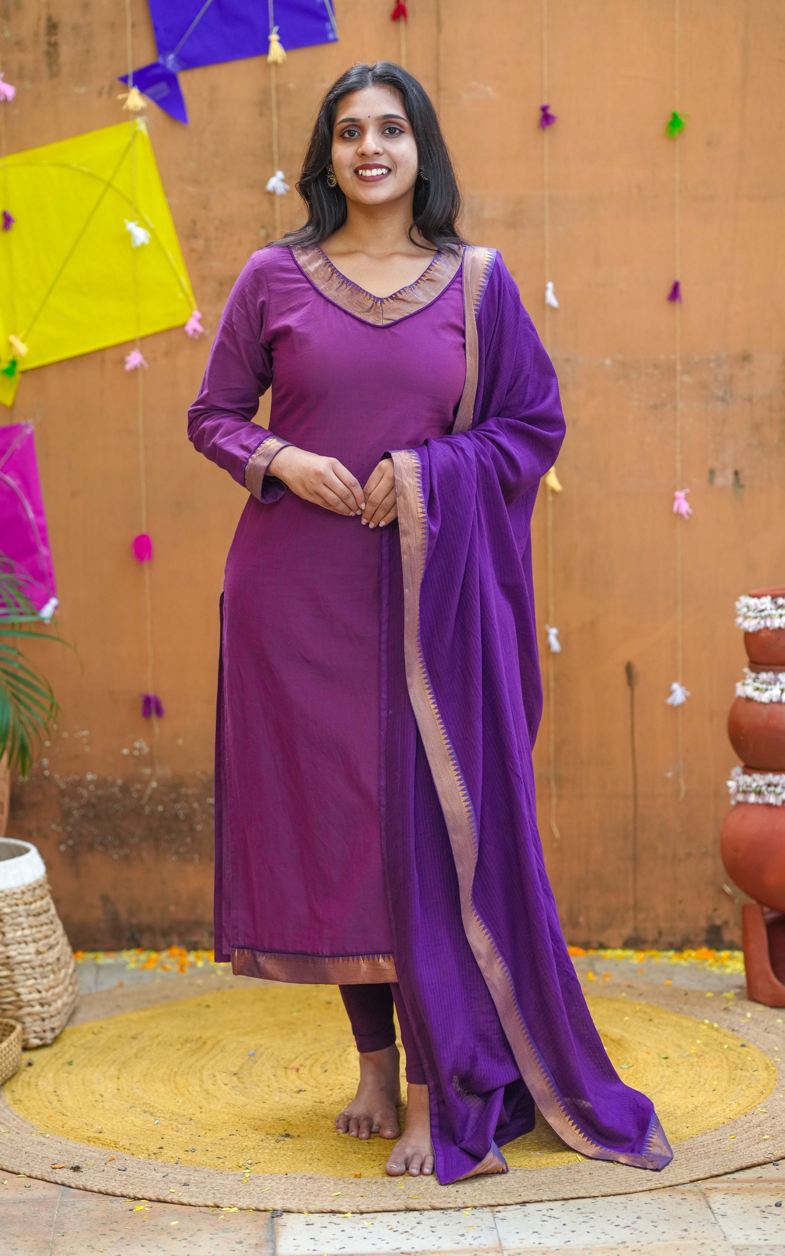 Hamsika (Kurti+Dupatta)