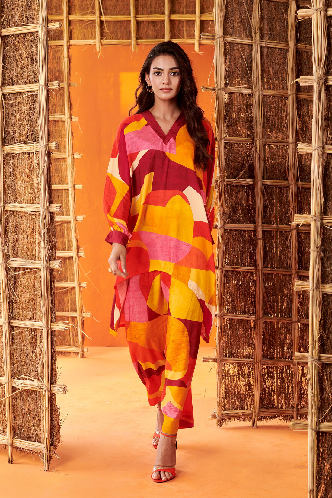 Multicolor Abstract V-neck printed Co-ord Set