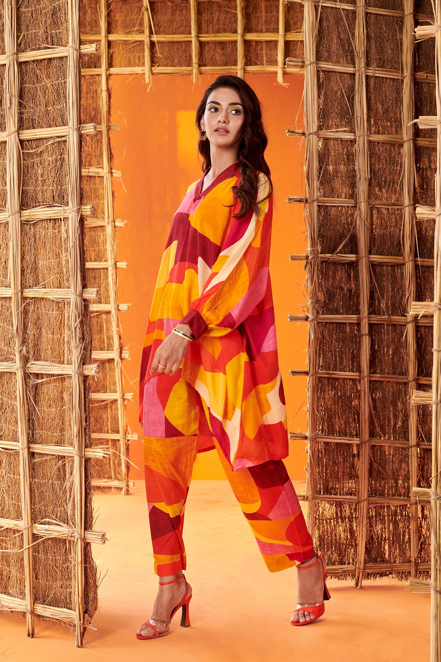 Multicolor Abstract V-neck printed Co-ord Set