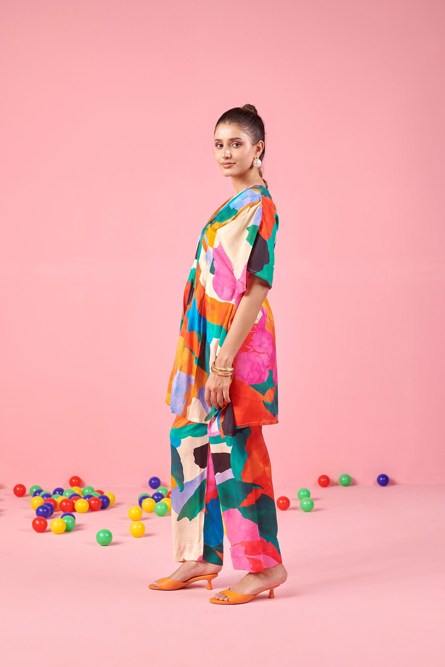 Multicolor Printed Co-ord Set In Muslin