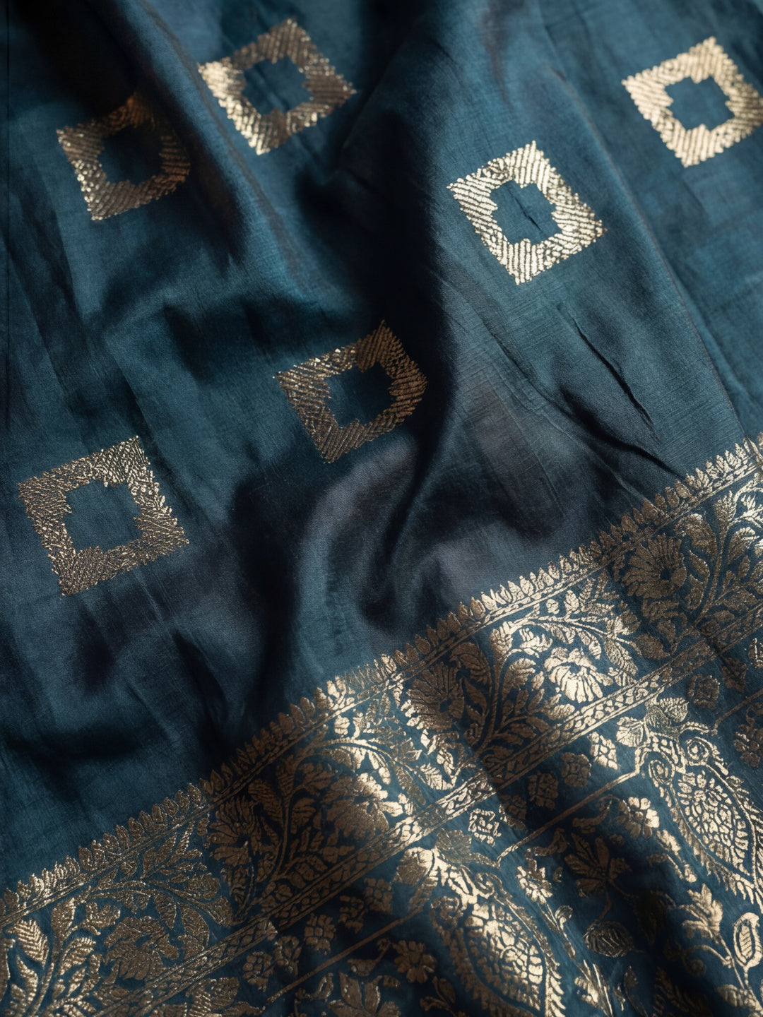 Banarasi Zari Woven Cotton Blend Saree