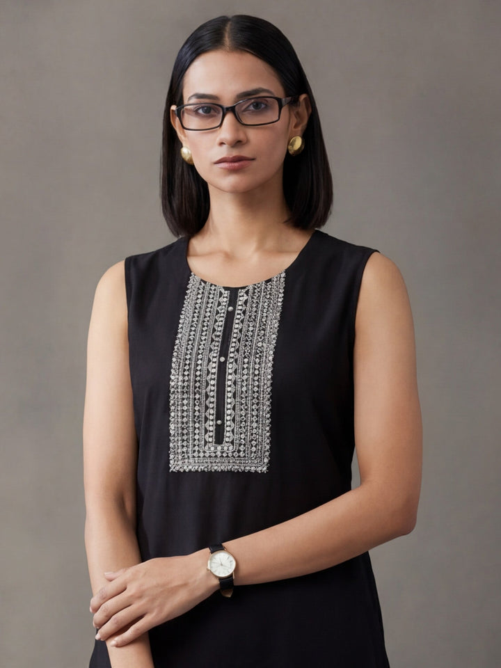 Teal Embroidered Sleeveless Kurta