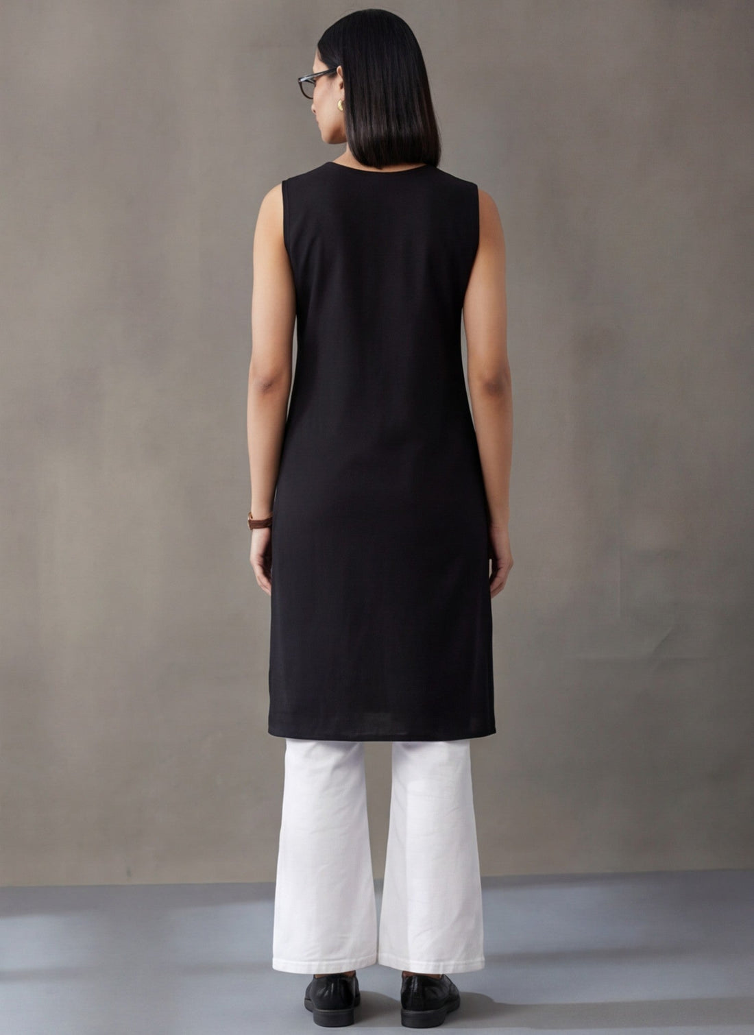 Teal Embroidered Sleeveless Kurta