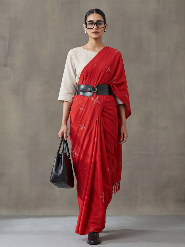 Floral Muslin Cotton Saree with Unstiched Blouse