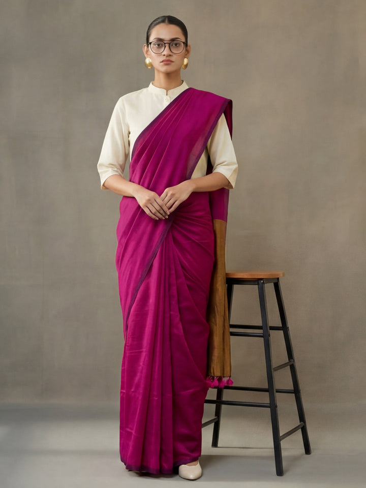 Solid Pure Cotton Saree with Unstiched Blouse