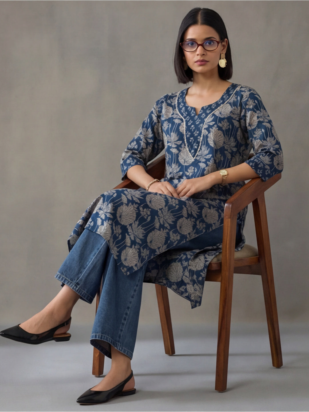 Floral Embroidered Straight Pure Cotton Kurta