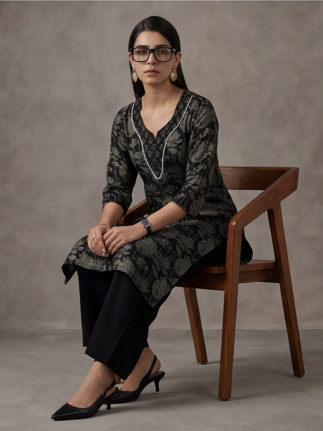 Floral Embroidered Straight Pure Cotton Kurta