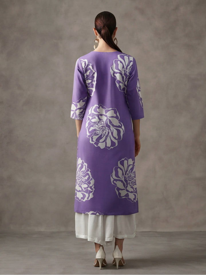 Floral Embroidered Straight Pure Cotton Kurta