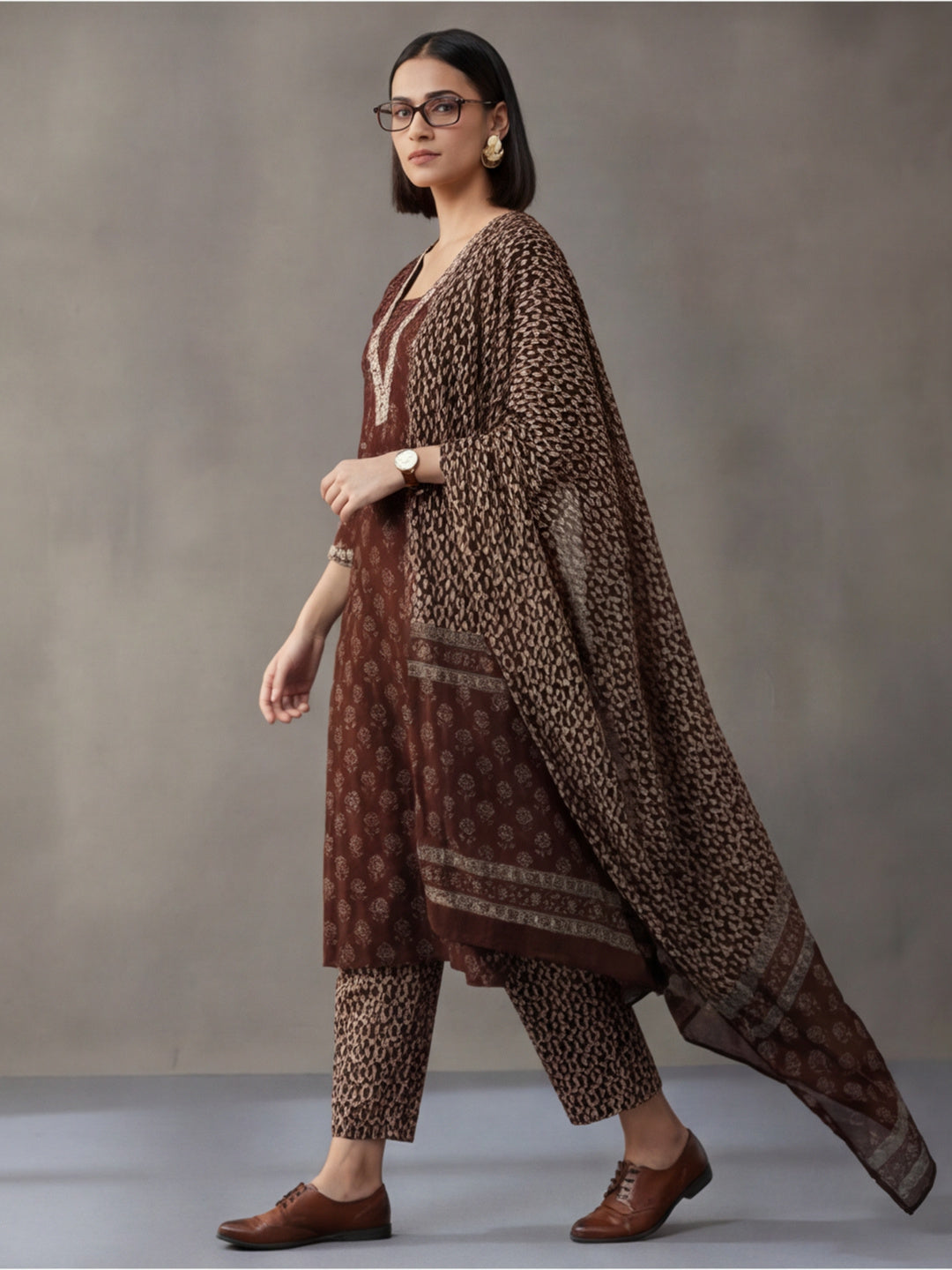 Floral Embroidered Straight Kurta & Trousers Sets