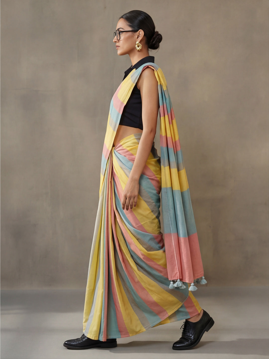 Striped Pure Linen Saree with Unstiched Blouse