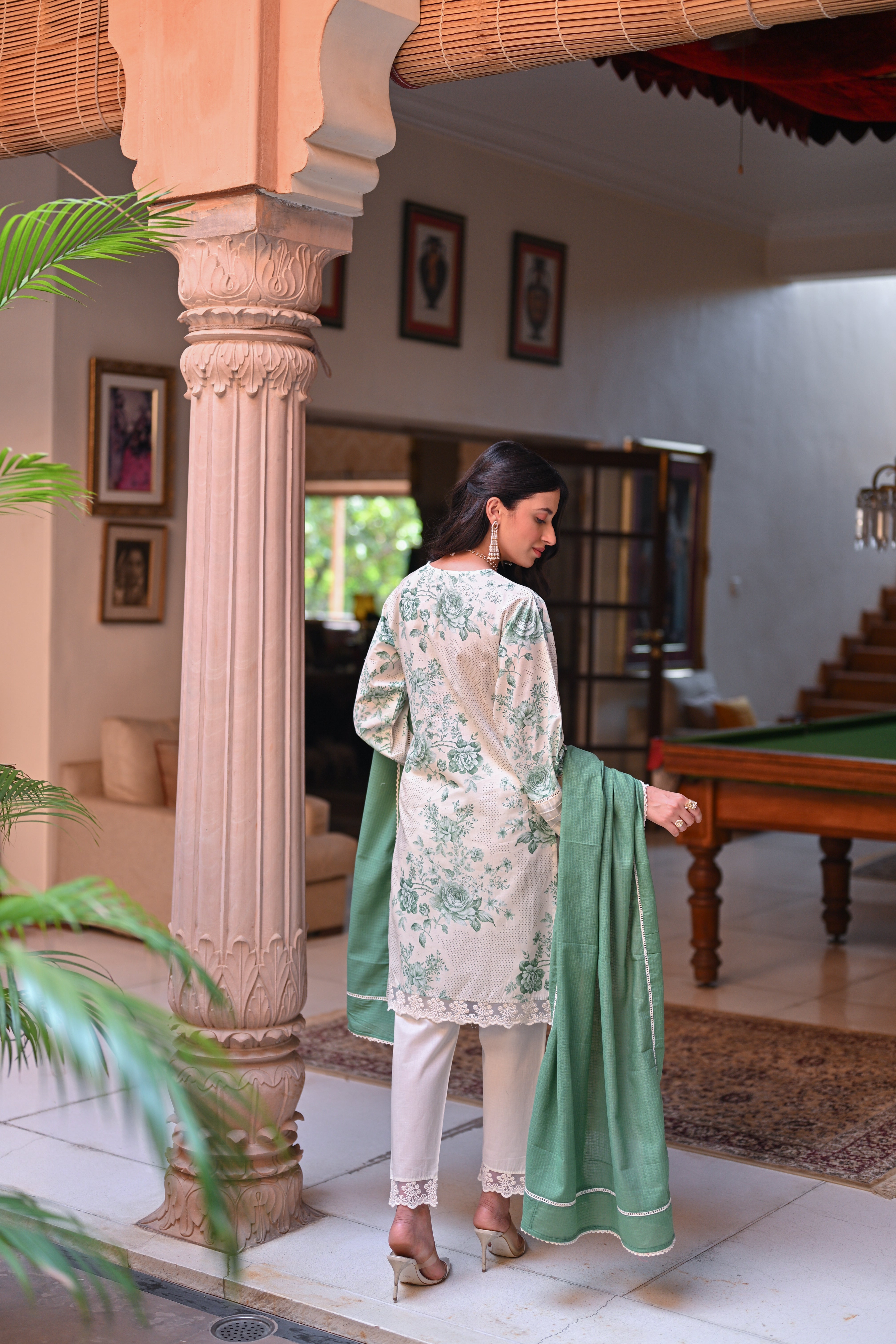 CREAM AND GREEN FLORAL SHORT KURTA SET