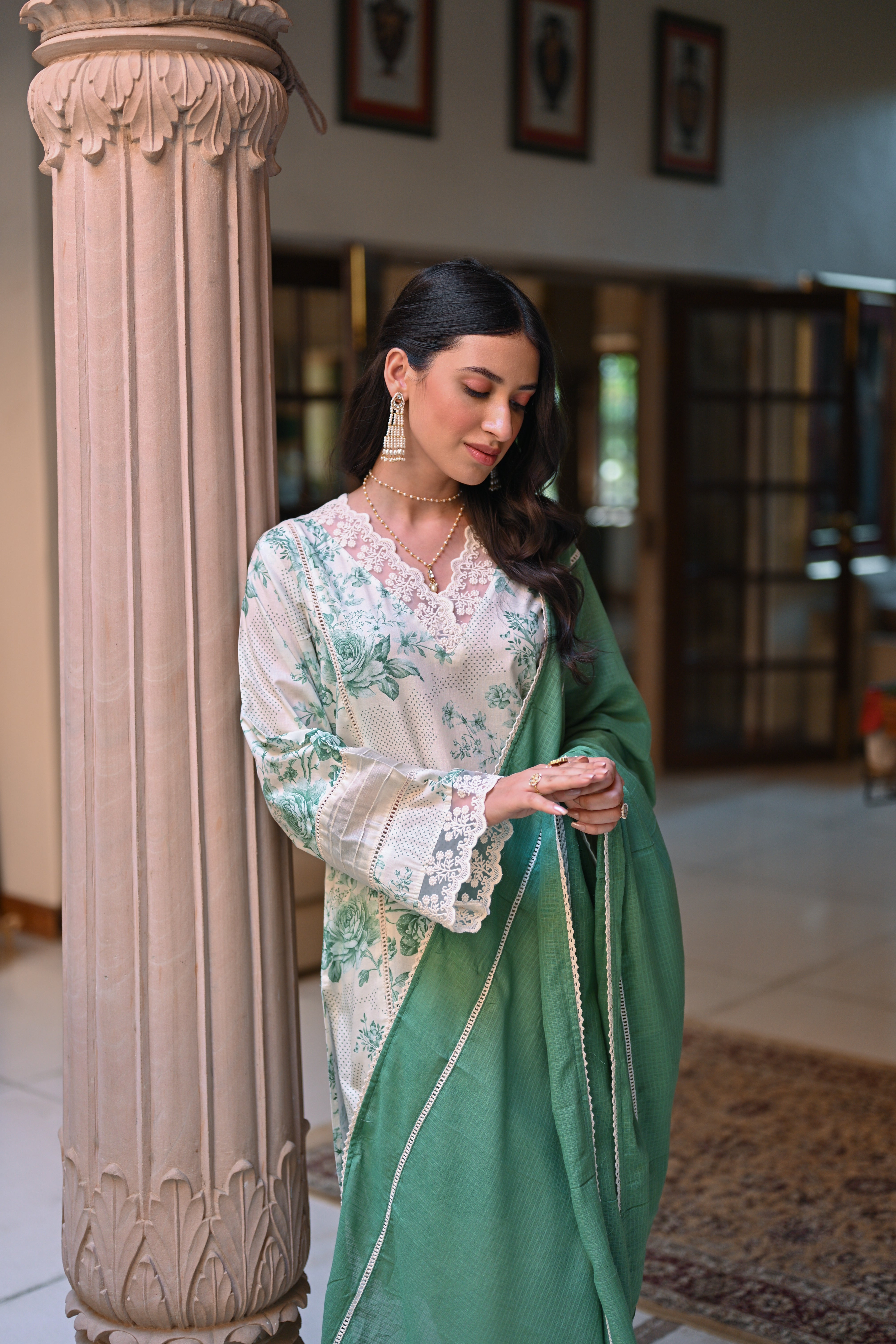 CREAM AND GREEN FLORAL SHORT KURTA SET