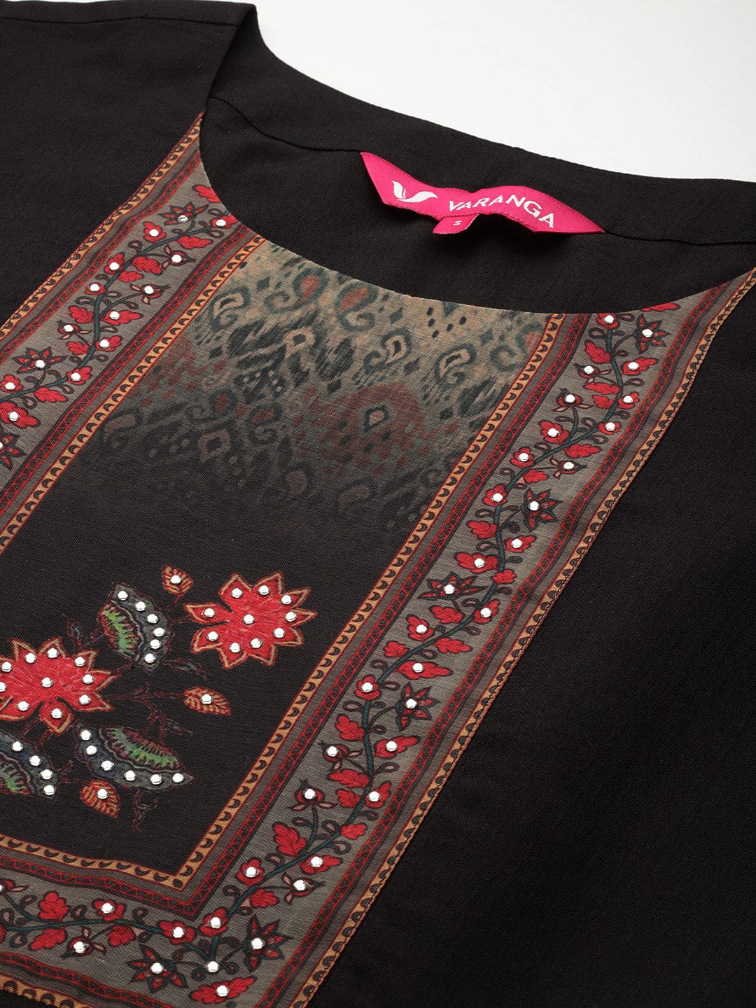 zeyvelle Women Black Floral Printed Embellished Anarkali Kurta Paired With Bottom And Printed Dupatta