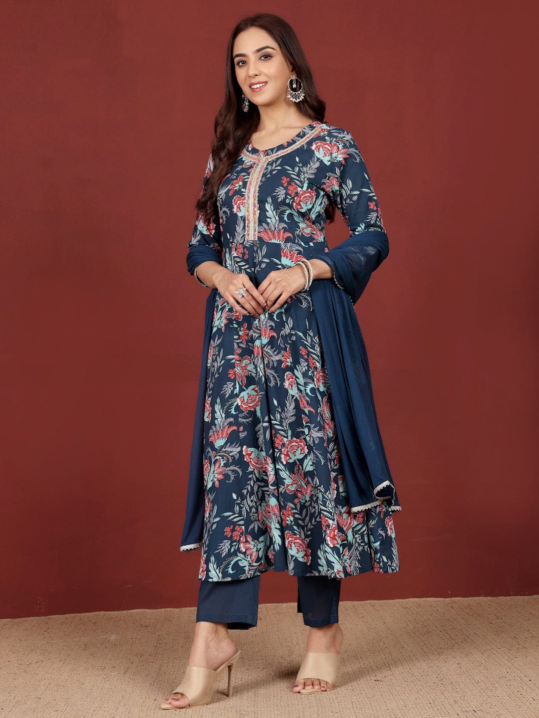 zeyvelle Women Floral Printed Zari Detailed Anarkali Kurta With Trouser & Dupatta