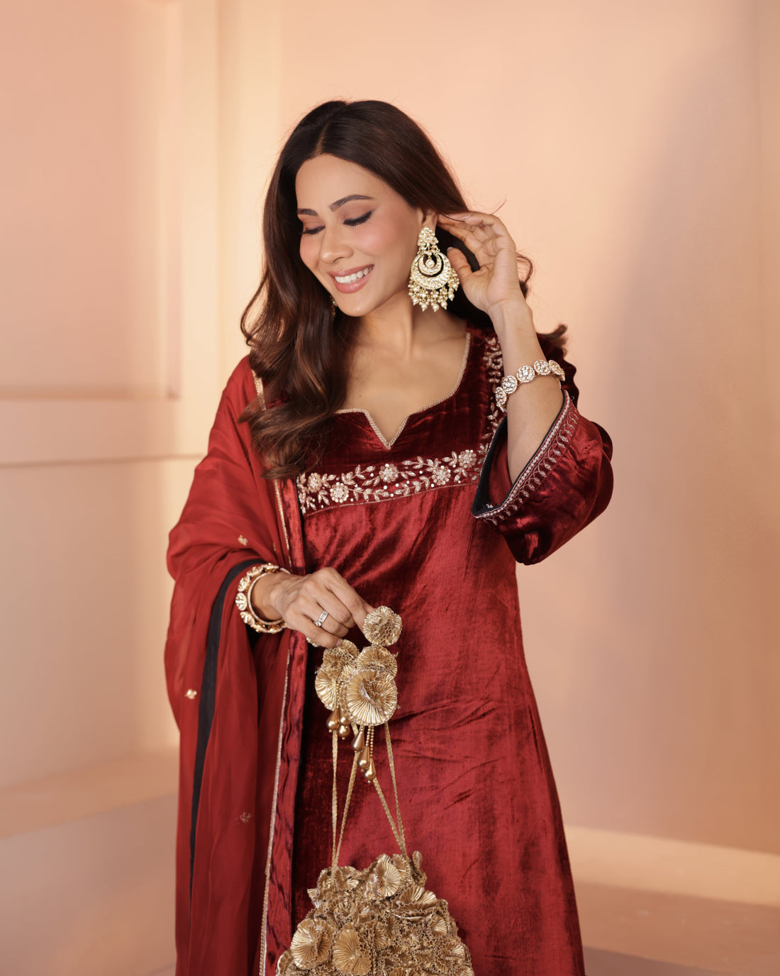 MAROON VELVET KURTA SET