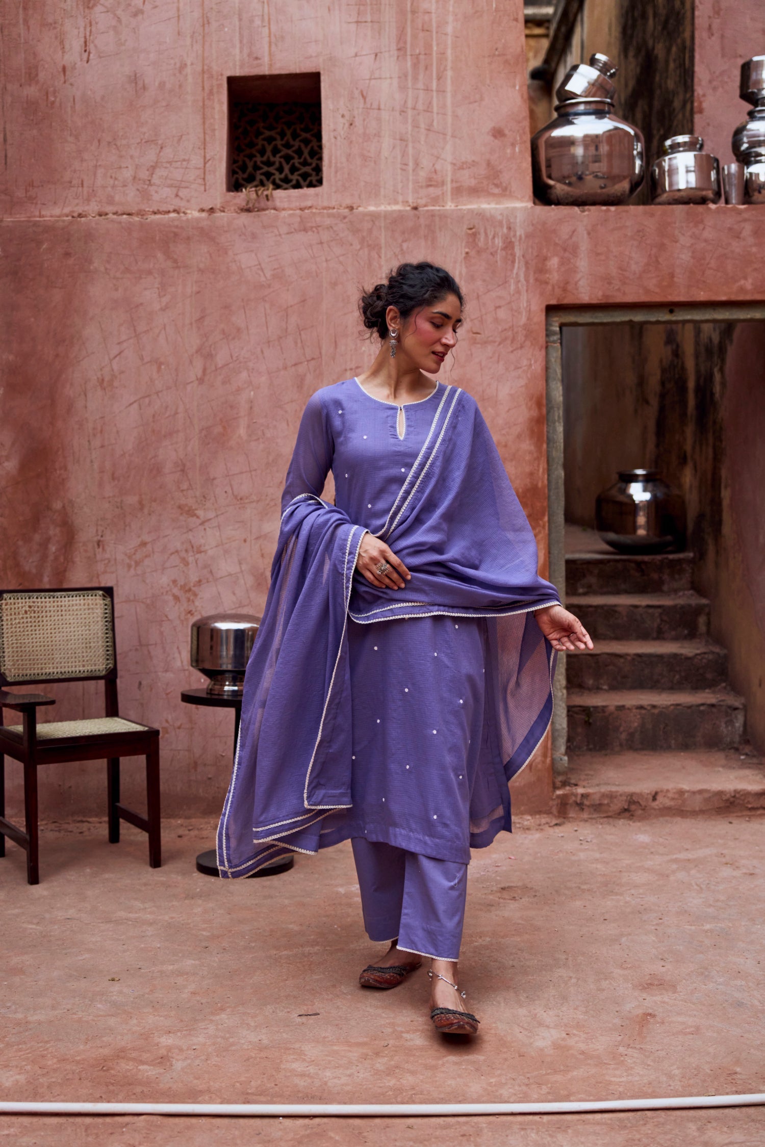 VIOLET KOTA DORIA SUIT SET IN BEAD WORK